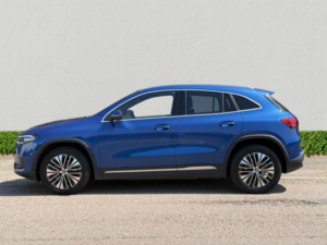 2024 Mercedes-Benz Eqa Eqa 250+ 70.5kwh Sport (executive) SUV 5dr Electric Auto (190 Ps) in Blue — image 4