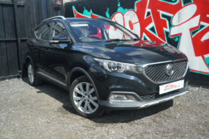 2020 MG MG Zs 1.0 T-Gdi Excite SUV 5dr Petrol Auto Euro 6 (111 Ps) in Black — image 2