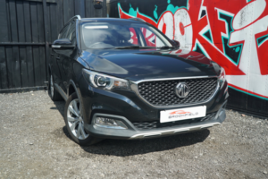 2020 MG MG Zs 1.0 T-Gdi Excite SUV 5dr Petrol Auto Euro 6 (111 Ps) in Black — image 4