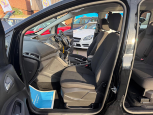 2016 Ford Grand C-Max 1.5 Tdci Zetec Euro 6 (s/s) 5dr in Black — image 4