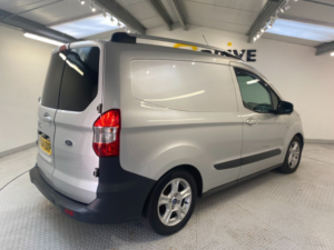2014 Ford Transit Courier 1.5 Tdci Trend Panel Van 5dr Diesel Manual L1 Euro 5 (75 Ps) in Silver — image 6