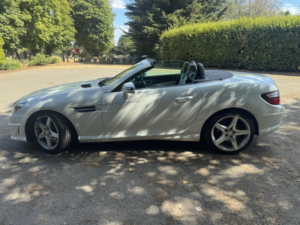 2013 Mercedes-Benz Slk 3.5 Slk350 Blueefficiency Amg Sport in White — image 6