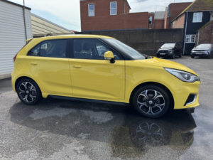 2022 MG Mg3 1.5 Vti-Tech Exclusive Nav in Yellow — image 2