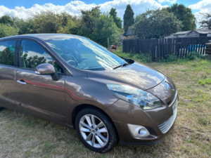 2009 Renault Grand Scenic 2.0 Dci Privilege Euro 5 5dr in Bronze — image 6