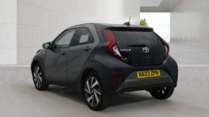 2023 Toyota Aygo X 1.0 Vvt-I Edge Hatchback 5dr Petrol Manual Euro 6 (s/s) (72 Ps) in Green — image 5