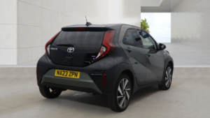 2023 Toyota Aygo X 1.0 Vvt-I Edge Hatchback 5dr Petrol Manual Euro 6 (s/s) (72 Ps) in Green — image 6