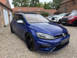 2019 Volkswagen Golf 2.0 Tsi R in Blue — image 6