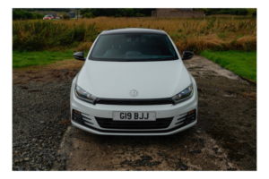 2017 Volkswagen Scirocco 2.0 Tdi Gt Black Edition in White — image 3