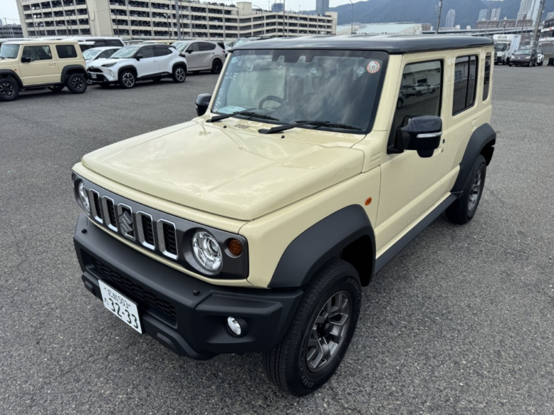 2025 Suzuki Jimny Nomade 1.5 Fc Sz5 Allgrip 4WD Manual 5 Door in Cream — image 1