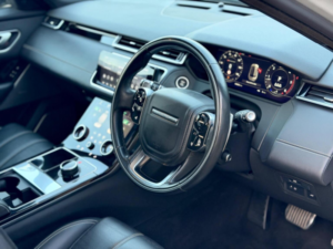 2019 Land Rover Range Rover Velar 2.0 D240 R-Dynamic Hse Auto 4WD Euro 6 (s/s) 5dr in Silver — image 2