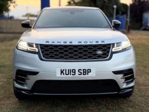 2019 Land Rover Range Rover Velar 2.0 D240 R-Dynamic Hse Auto 4WD Euro 6 (s/s) 5dr in Silver — image 6