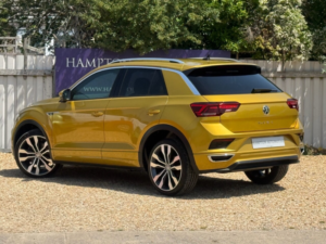 2020 Volkswagen T-Roc 1.5 Tsi Gpf Evo R-Line SUV 5dr Petrol DSG Euro 6 (s/s) (150 Ps) in Yellow — image 3