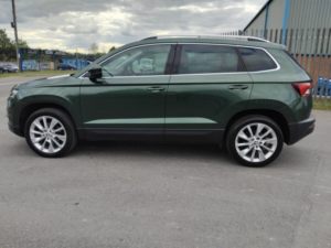 2018 Skoda Karoq 1.5 Tsi Act Se L in Green — image 5