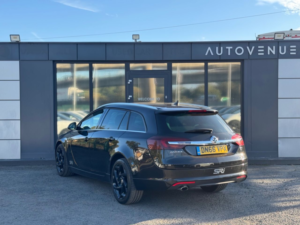 2016 Vauxhall Insignia 1.6 Cdti Sri Vx Line Nav Sports Tourer 5dr Diesel Manual Euro 6 (s/s) (136 Ps) in Black — image 2