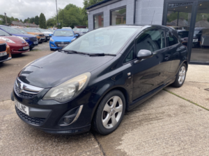 2012 Vauxhall Corsa 1.4 16v Sxi in Black — image 3