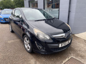 2012 Vauxhall Corsa 1.4 16v Sxi in Black — image 6
