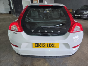 2013 Volvo C30 2.0 Se Lux in White — image 6