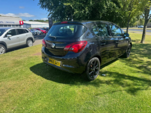 2015 Vauxhall Corsa 1.4i Ecoflex Sri Hatchback 5dr Petrol Manual Euro 6 (90 Ps) in Black — image 4