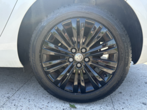 2013 Vauxhall Astra 1.4 16v Energy in White — image 4