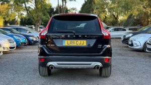 2011 Volvo Xc60 2.4 D5 R-Design Geartronic AWD Euro 5 5dr in Black — image 6