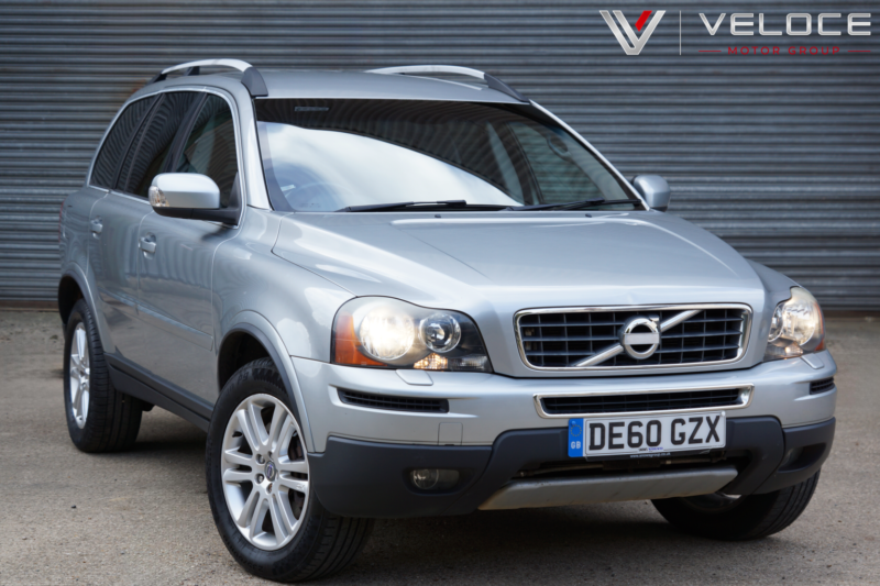 2010 Volvo Xc90 2.4 D5 Se Geartronic AWD 5dr in Silver — image 1
