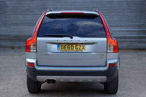 2010 Volvo Xc90 2.4 D5 Se Geartronic AWD 5dr in Silver — image 5