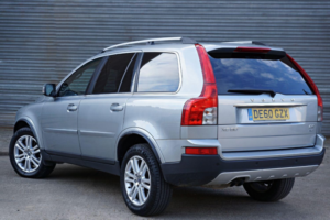2010 Volvo Xc90 2.4 D5 Se Geartronic AWD 5dr in Silver — image 6