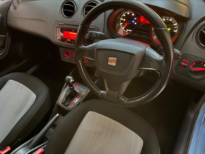 2012 SEAT Ibiza 1.2 Tsi Se St DSG Euro 5 5dr in Blue — image 4