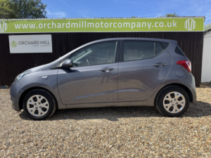 2014 Hyundai I10 1.0 Se in Grey — image 3