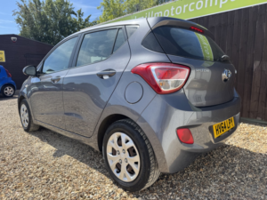 2014 Hyundai I10 1.0 Se in Grey — image 4