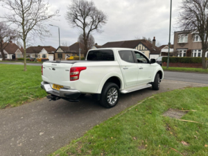 2018 Mitsubishi L200 2.4 Di-D Dc Warrior in White — image 3