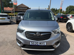 2020 Vauxhall Combo 1.6 Turbo D 2300 Limited Edition Nav Panel Van 4dr Diesel Manual L2 H1 Euro 6 (s/s) (100 Ps) in Grey — image 2