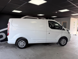 2022 Ford Transit Custom 2.0 300 Ecoblue Limited L1 H1 Euro 6 (s/s) 5dr in White — image 2