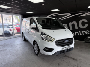 2022 Ford Transit Custom 2.0 300 Ecoblue Limited L1 H1 Euro 6 (s/s) 5dr in White — image 5