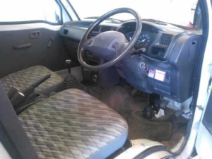 2004 Daihatsu Hijet Truck 4WD Farm Pack in White — image 6