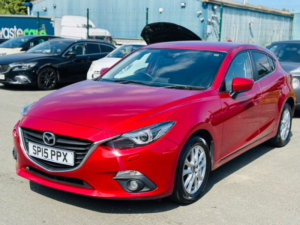 2015 Mazda Mazda3 2.0 Skyactiv-G Se-L in Red — image 6