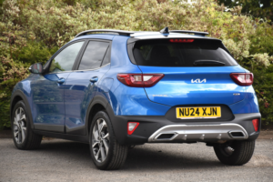 2024 Kia Stonic 1.0 T-Gdi Mhev Gt-Line S SUV 5dr Petrol Hybrid Manual Euro 6 (s/s) (118 Bhp) in Blue — image 3