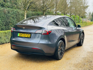 2022 Tesla Model Y (dual Motor) Long Range Auto 4wde 5dr in Grey — image 4