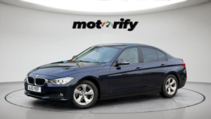 2013 BMW 3 Series 2.0 320d Ed Efficientdynamics Auto Euro 5 (s/s) 4dr in Blue — image 2