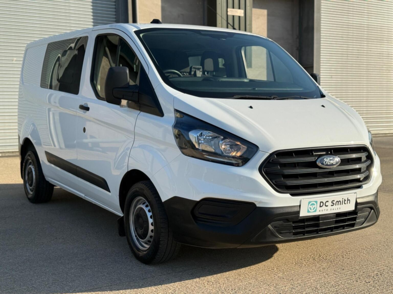 2023 Ford Transit Custom 2.0 300 Ecoblue Leader Crew Van L1 H1 Euro 6 (s/s) 5dr in White — image 1