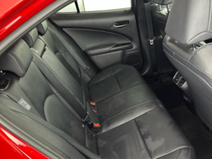 2023 Lexus Ux 2.0 250h F Sport Design SUV 5dr Petrol Hybrid E-CVT Euro 6 (s/s) (184 Ps) in Red — image 6
