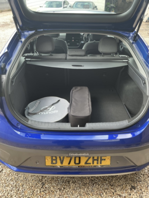 2020 Hyundai Ioniq Ioniq Ev Prem 38.3kwh My20 in Blue — image 6