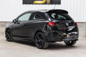2018 Vauxhall Corsa 1.4i Ecoflex Limited Edition Euro 6 3dr in Black — image 5