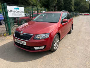 2014 Skoda Octavia 2.0 Tdi Elegance Estate 5dr Diesel Manual 4WD Euro 5 (s/s) (150 Ps) in Red — image 2