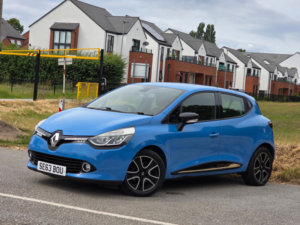 2014 Renault Clio 1.5 Dci Dynamique Medianav Hatchback 5dr Diesel Manual Euro 5 (s/s) (90 Ps) in Blue — image 3