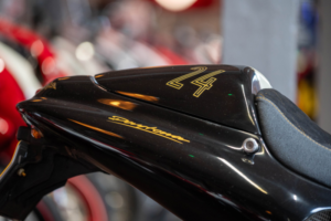 1998 Triumph Daytona T595 Daytona T595 Classic Custom in Black — image 4