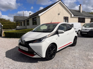 2017 Toyota Aygo 1.0 Vvt-I X-Press in White — image 6