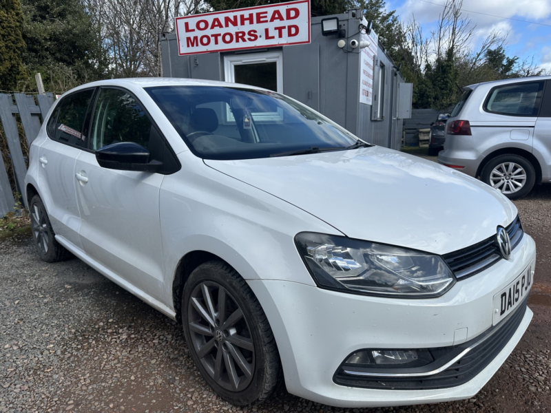 2015 Volkswagen Polo 1.4 Tdi Bluemotion Tech Se Design in White — image 1