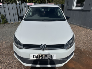 2015 Volkswagen Polo 1.4 Tdi Bluemotion Tech Se Design in White — image 4