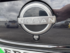 2023 Nissan Leaf 39kwh N-Connecta in Grey — image 3